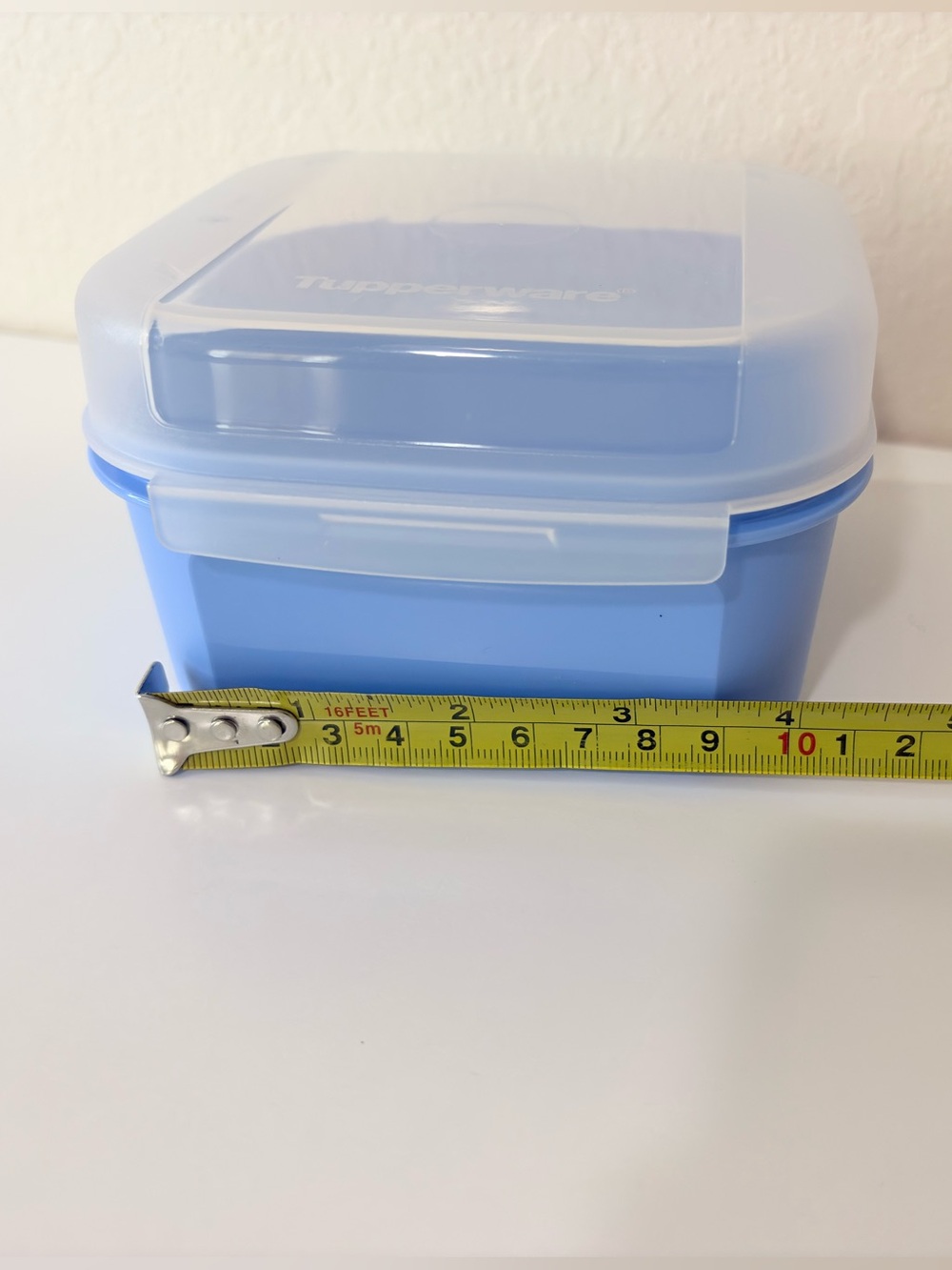 Tupperware Storzalot light blueand Clear Food Storage
Container
4in/4in/3 in